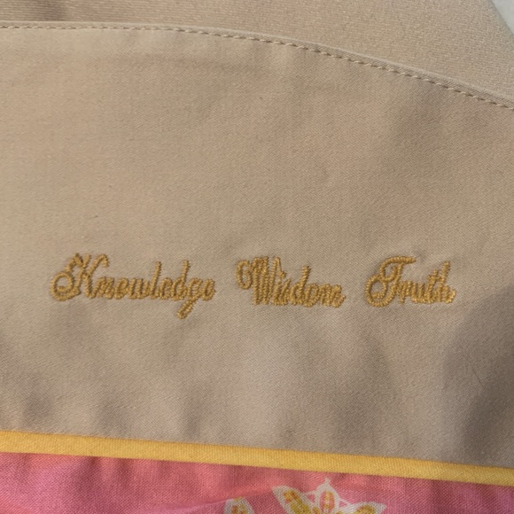 Robert Graham Tan Sateen Blazer 🔥 - Picture 11 of 11